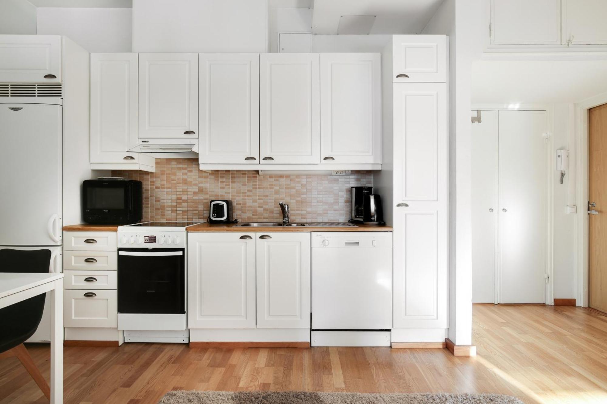 Kotimaailma Apartments Kamppi - 2Br In The City Center With Code Lock Helsinki Exterior foto